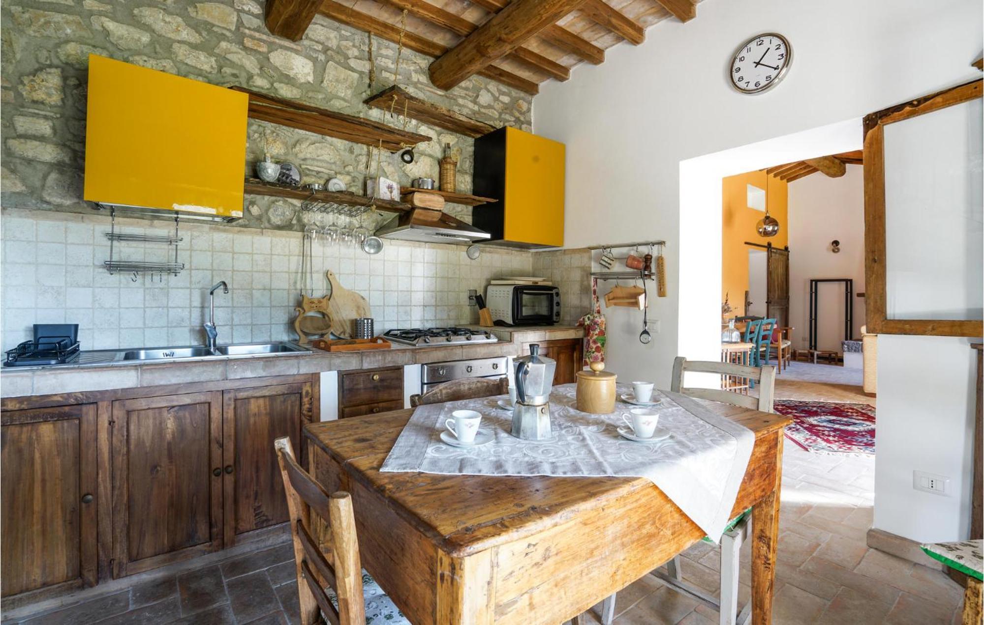 3 Bedroom Nice Home In Campiglia Dorcia Campiglia dʼOrcia 外观 照片